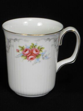 Royal Albert Tranquility fine bone china coffee mug